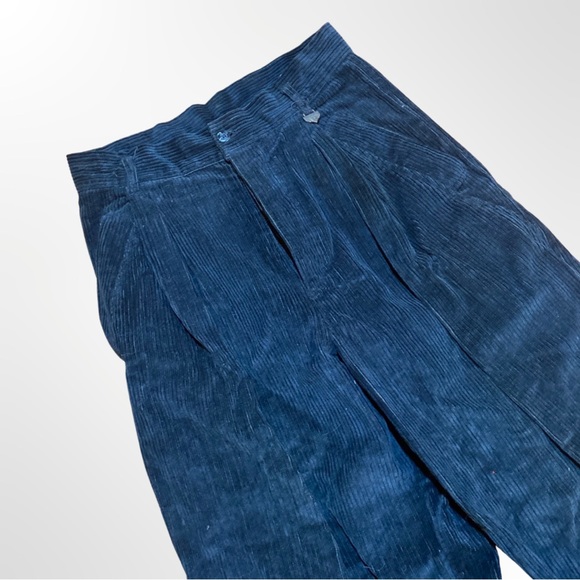 5/25$ | Vintage pleated corduroy trousers - Picture 3 of 4